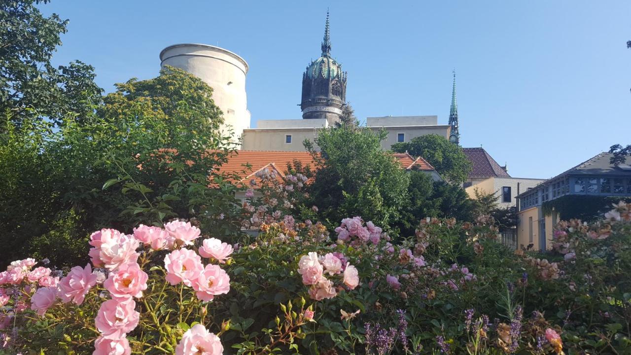 Fewo "Seerose" Am Stadtpark Appartement Wittenberg Buitenkant foto